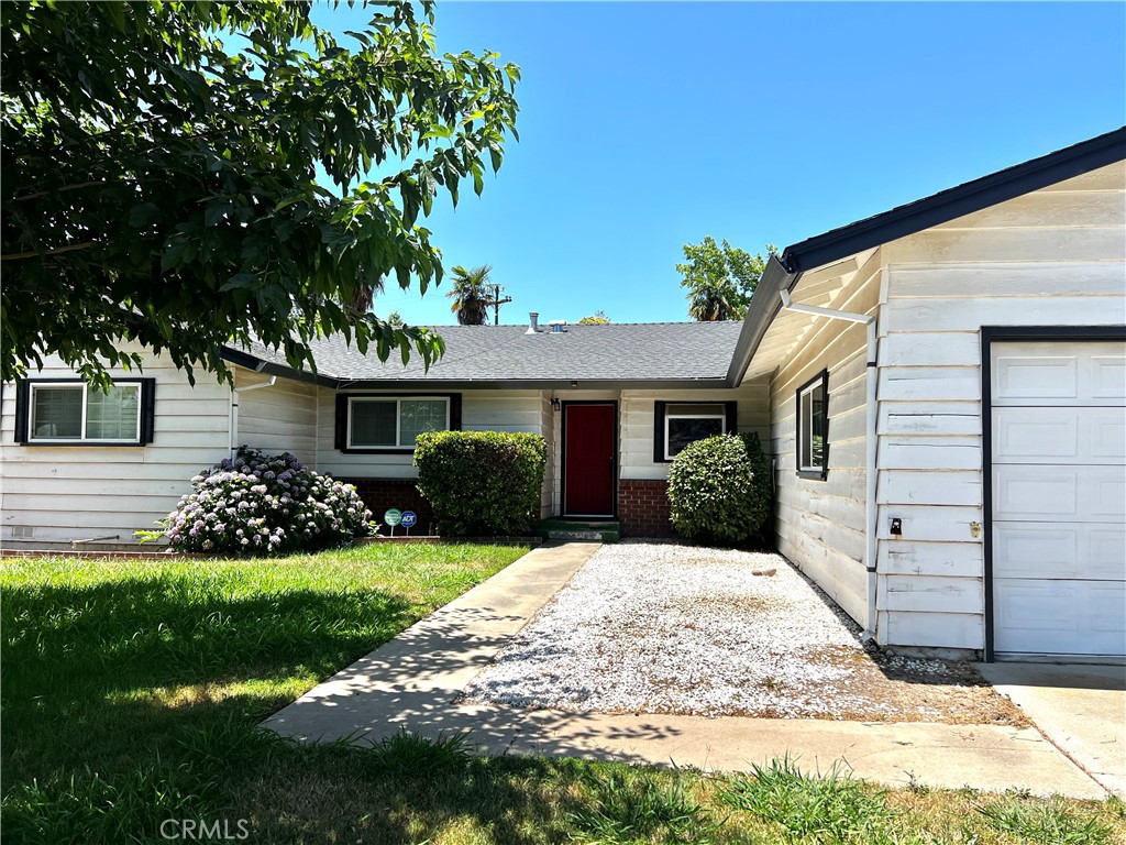 2819 Tenaya Dr, Merced, CA 95340