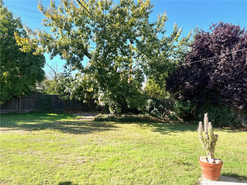 2819 Tenaya Dr, Merced, CA 95340