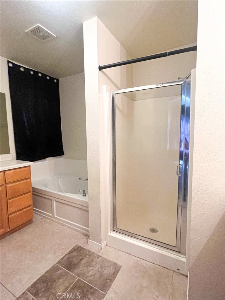 2153 W Solis St, Merced, CA 95348