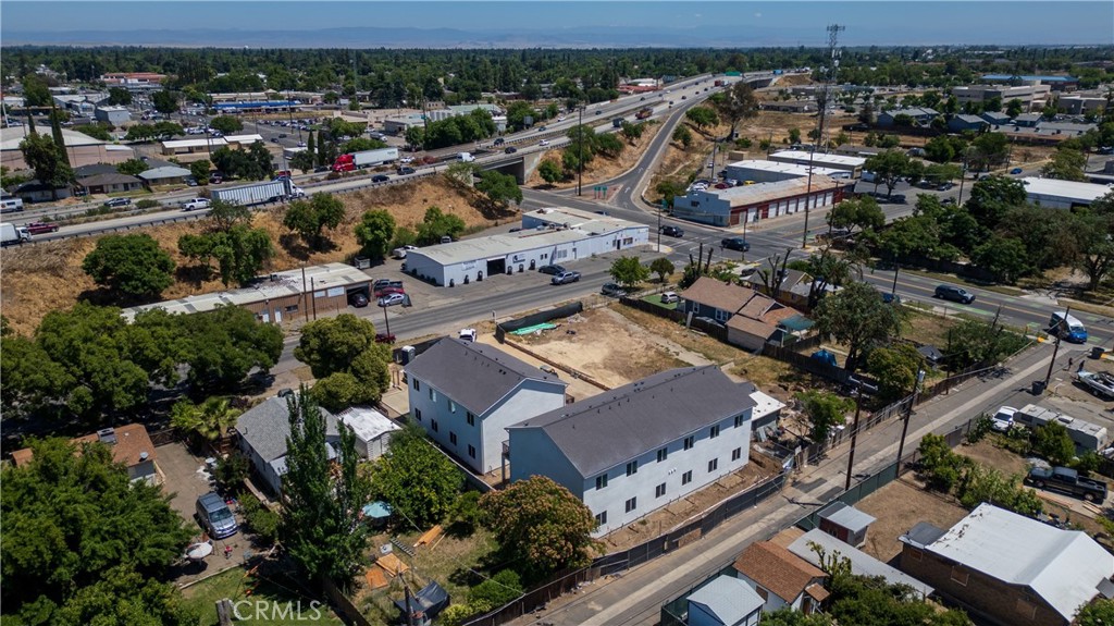 40 W 13th St, Merced, CA 95341