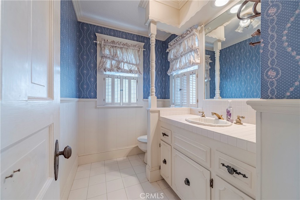 1785 E North Bear Creek, Merced, CA 95340