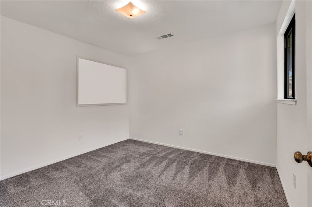 3350 74 M, Merced, CA 95348