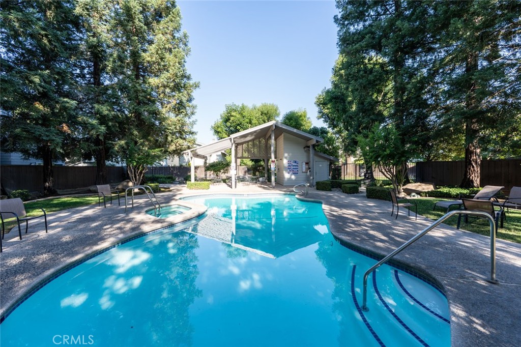 3350 74 M, Merced, CA 95348