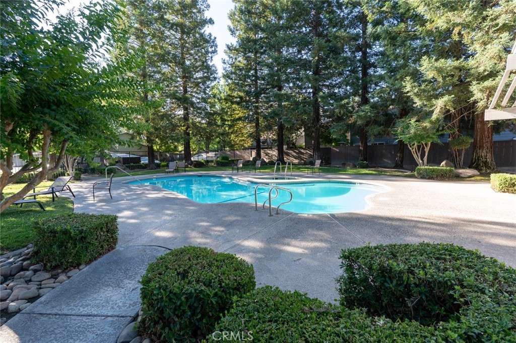 3350 74 M, Merced, CA 95348