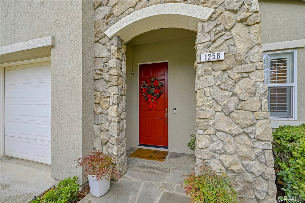 1258 Avignon, Merced, CA 95348