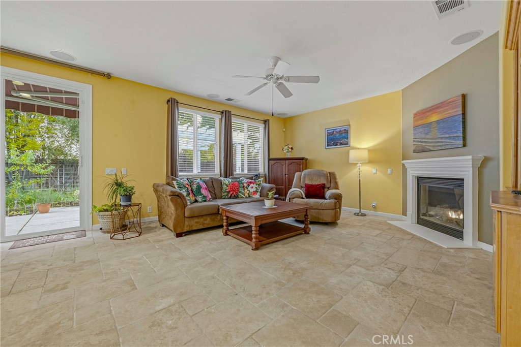 1258 Avignon, Merced, CA 95348