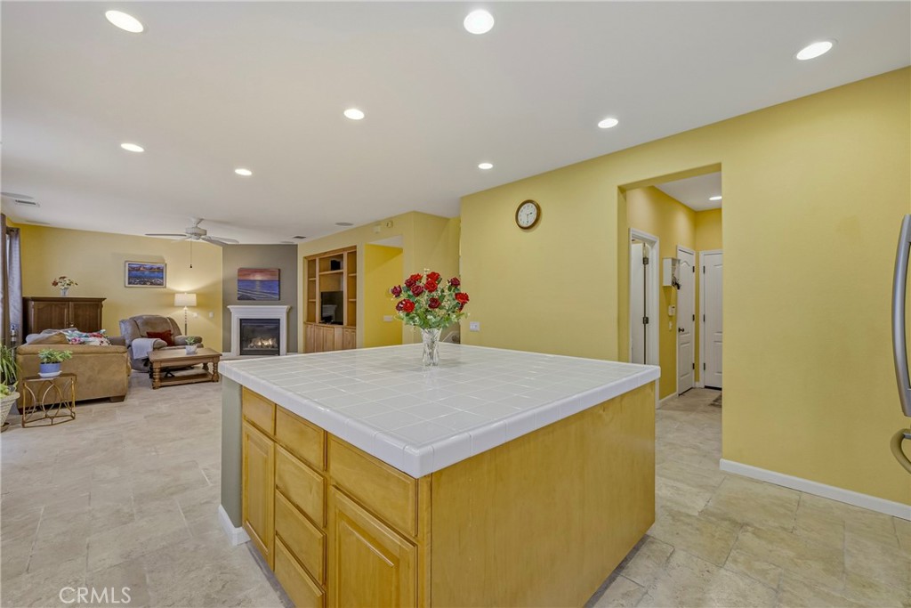 1258 Avignon, Merced, CA 95348