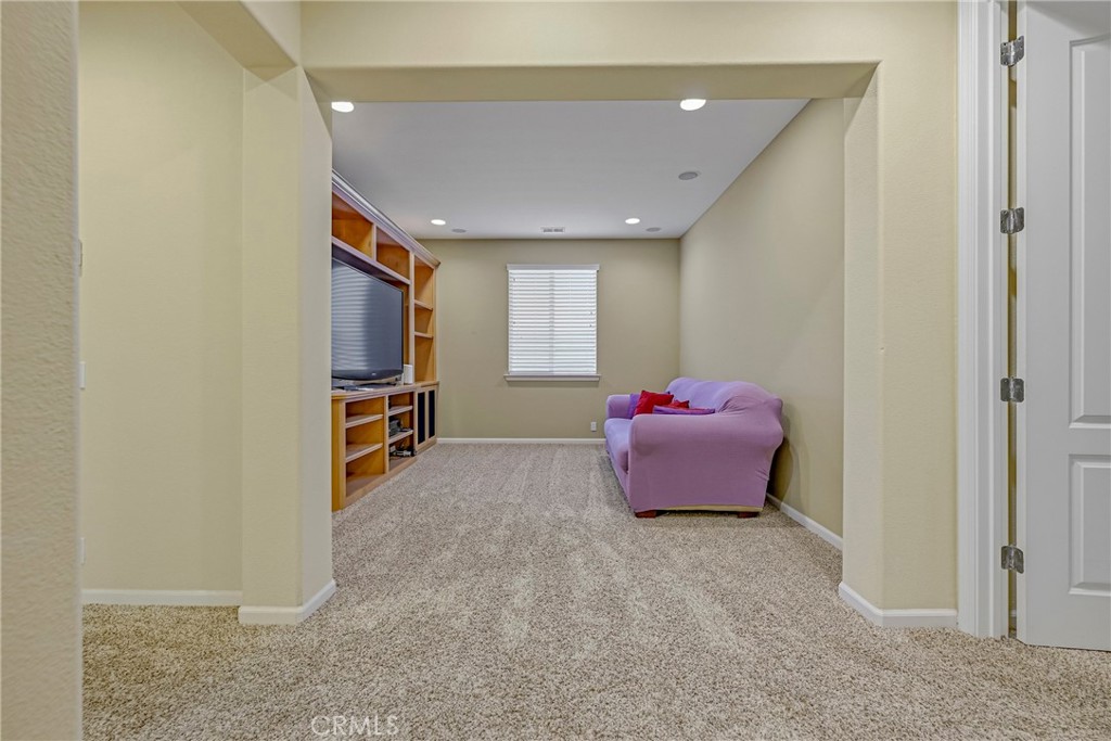 1258 Avignon, Merced, CA 95348