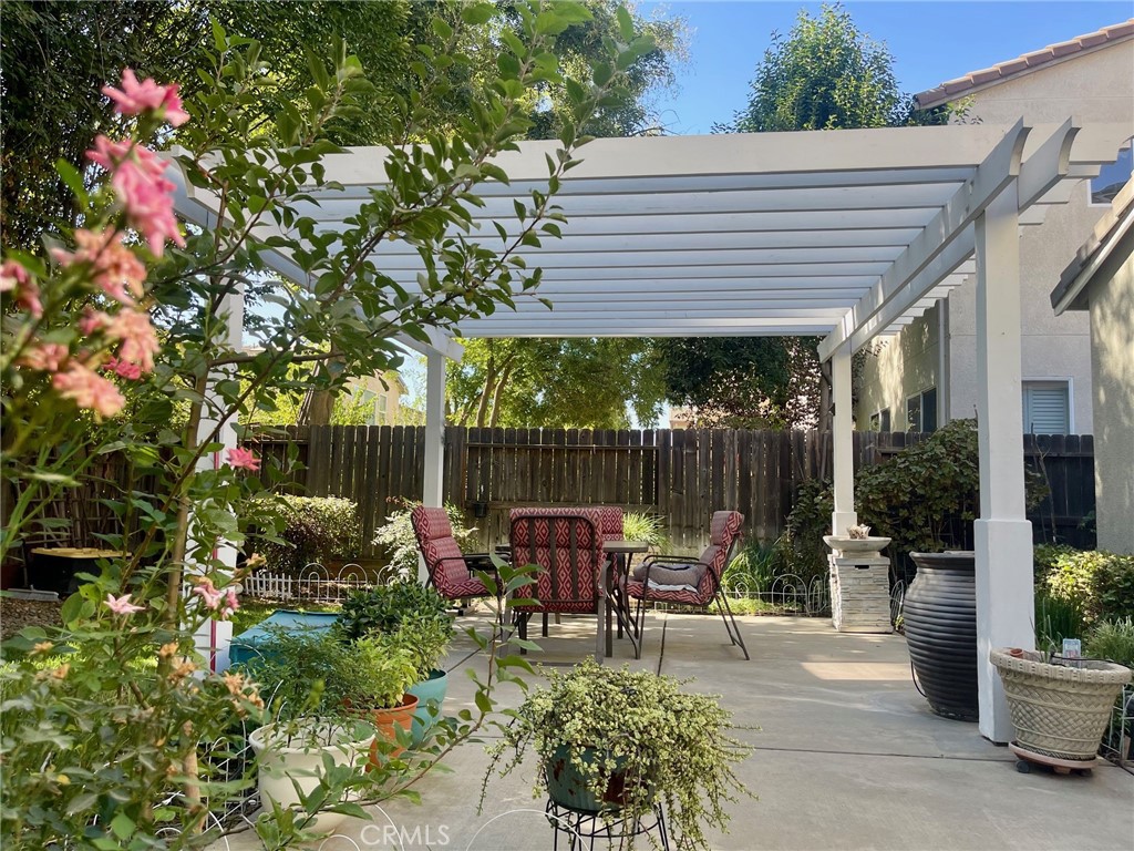 1258 Avignon, Merced, CA 95348