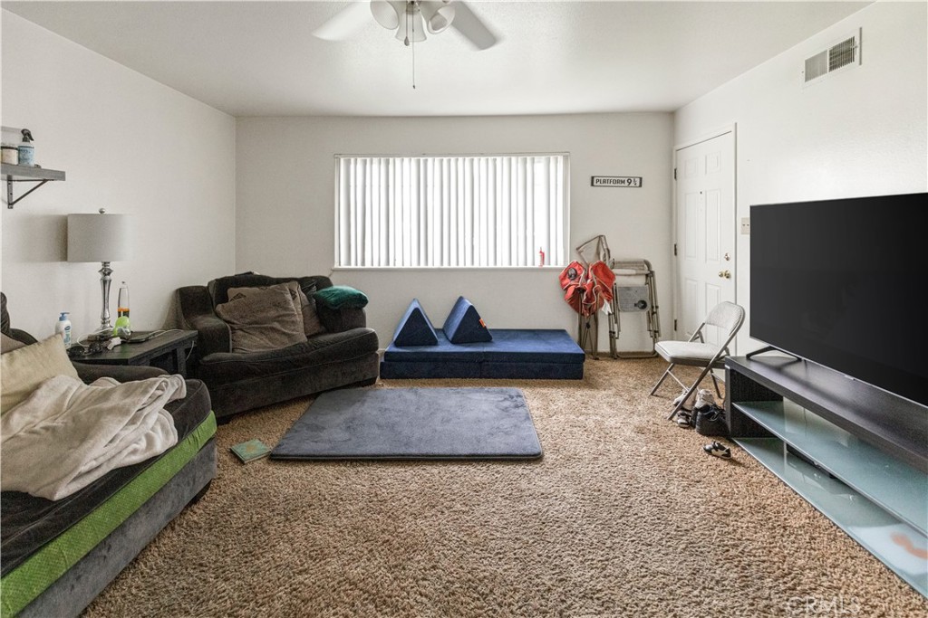 3125 El Capitan, Merced, CA 95340