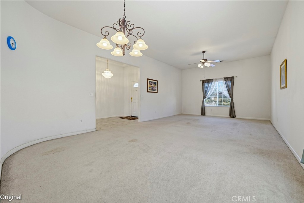 4115 Bella Vista St, Chowchilla, CA 93610