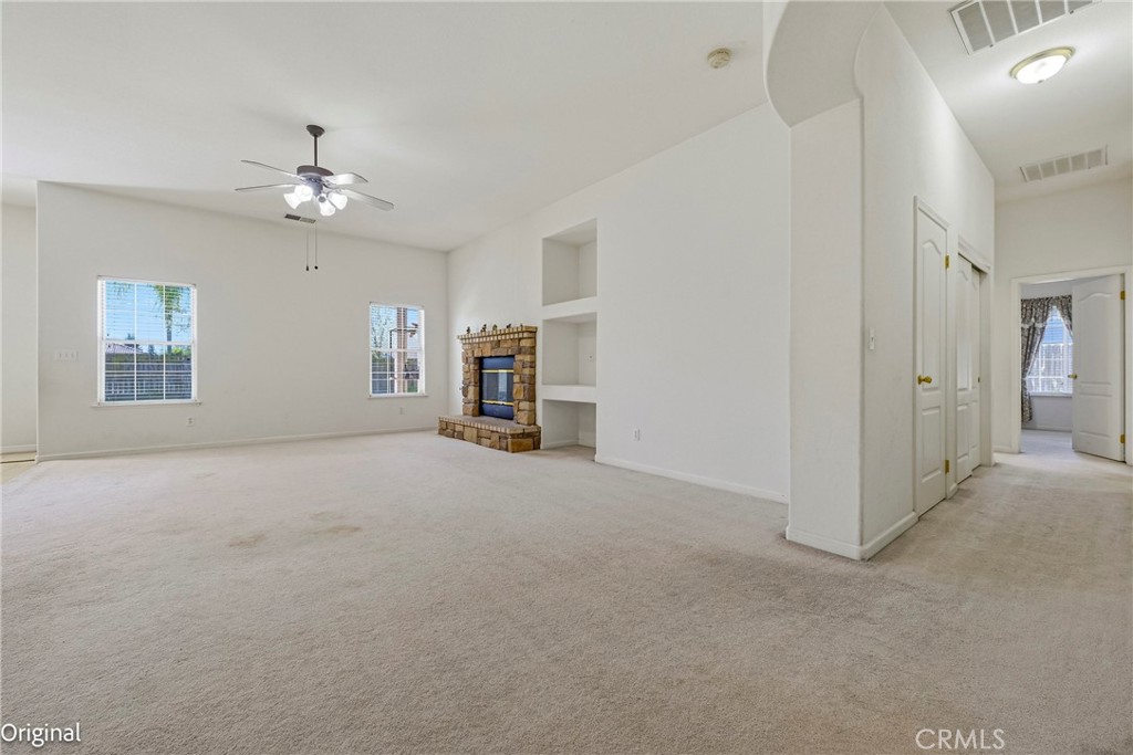 4115 Bella Vista St, Chowchilla, CA 93610