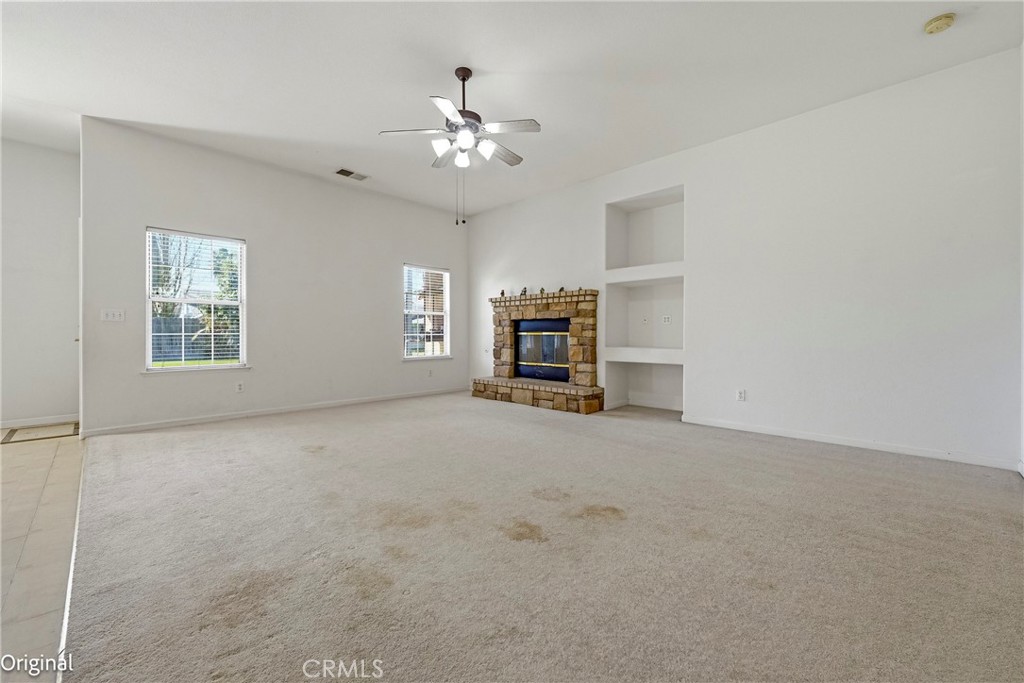 4115 Bella Vista St, Chowchilla, CA 93610