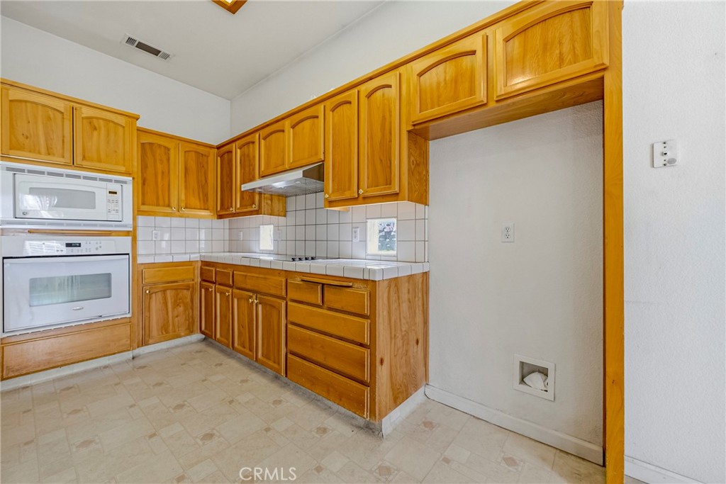 4115 Bella Vista St, Chowchilla, CA 93610