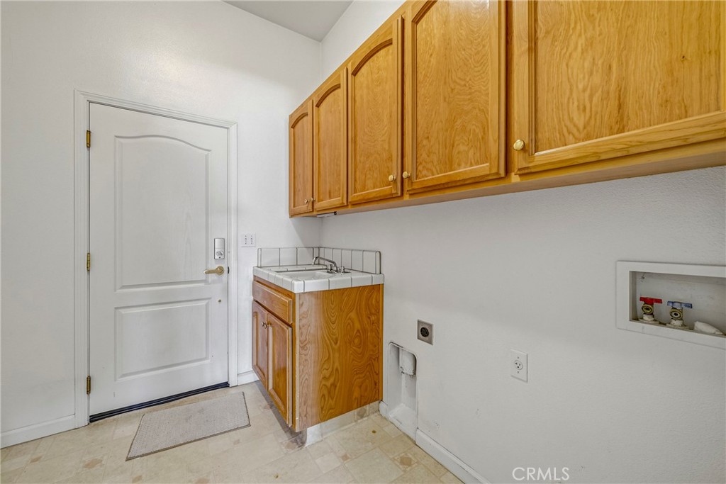 4115 Bella Vista St, Chowchilla, CA 93610