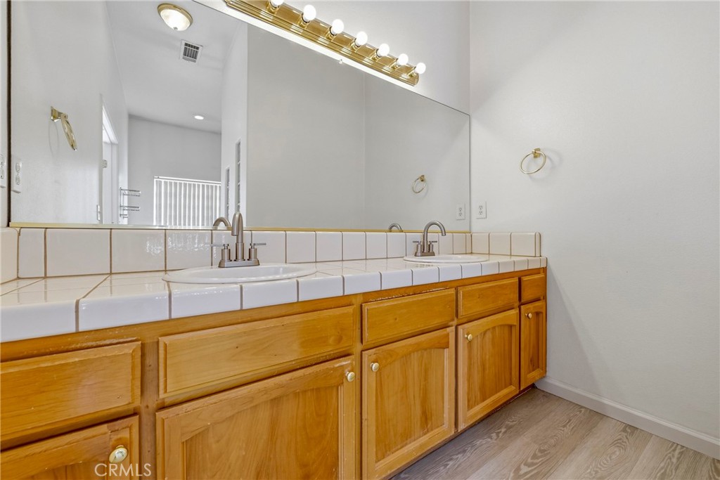 4115 Bella Vista St, Chowchilla, CA 93610