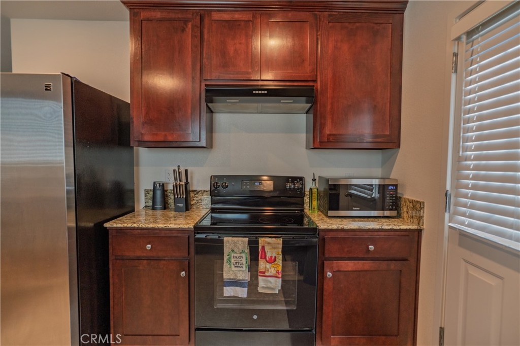 714 Dean Ct, Merced, CA 95341