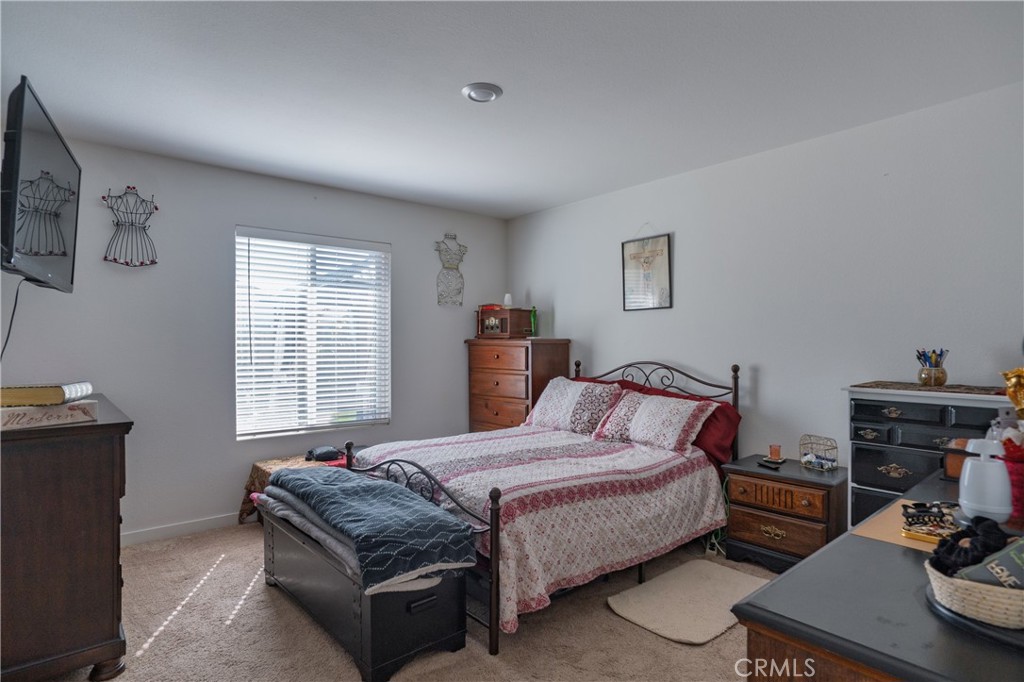 714 Dean Ct, Merced, CA 95341