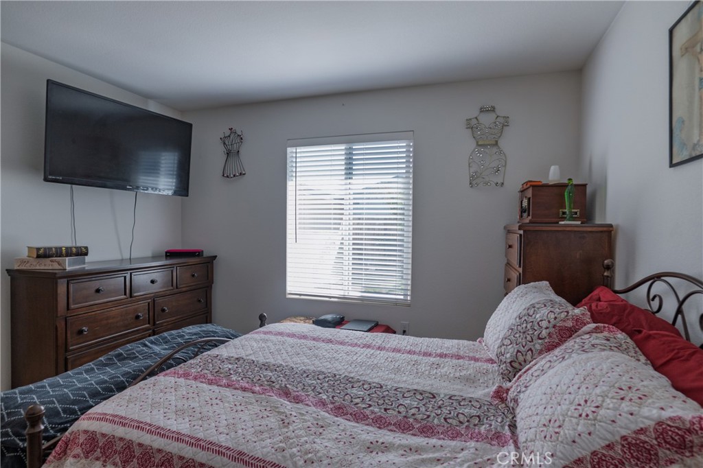 714 Dean Ct, Merced, CA 95341