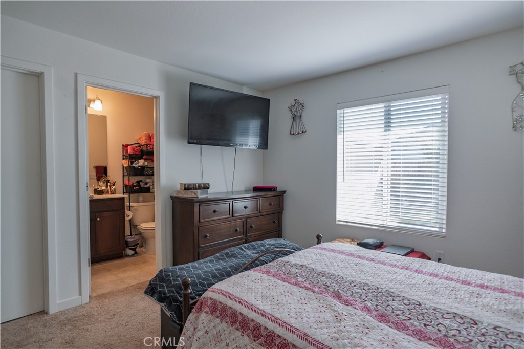 714 Dean Ct, Merced, CA 95341