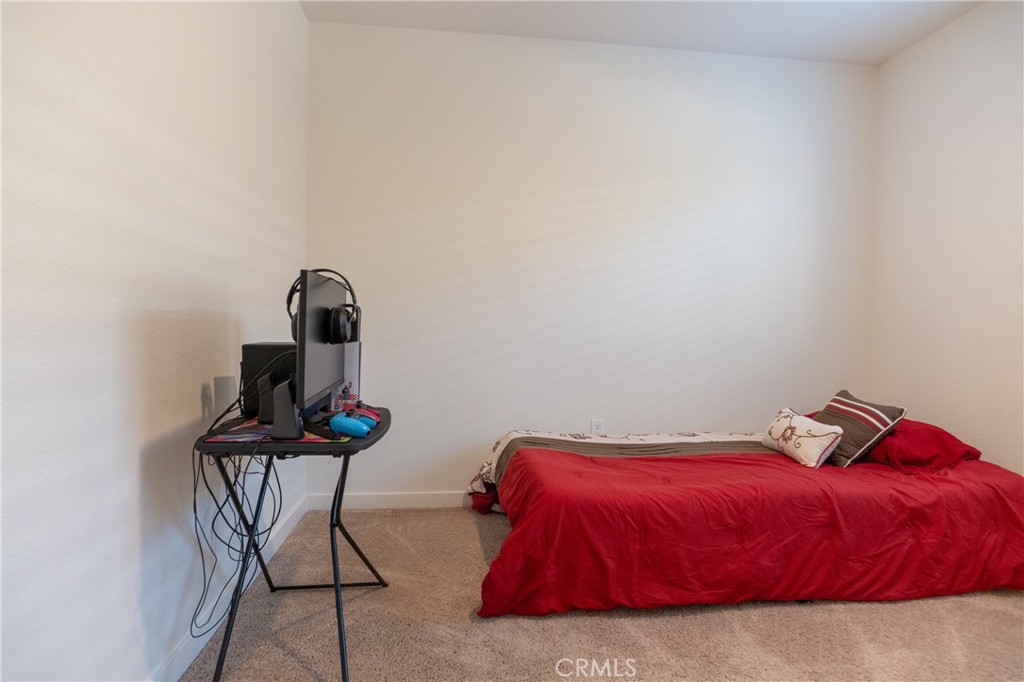 714 Dean Ct, Merced, CA 95341