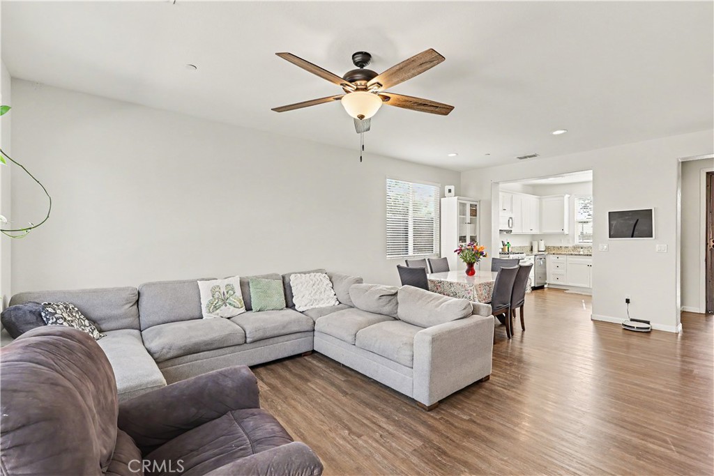 494 Lily, Merced, CA 95341