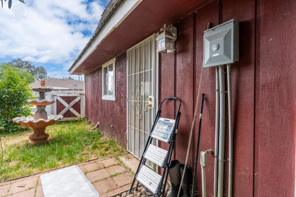 2965 Dunn Rd, Merced, CA 95340