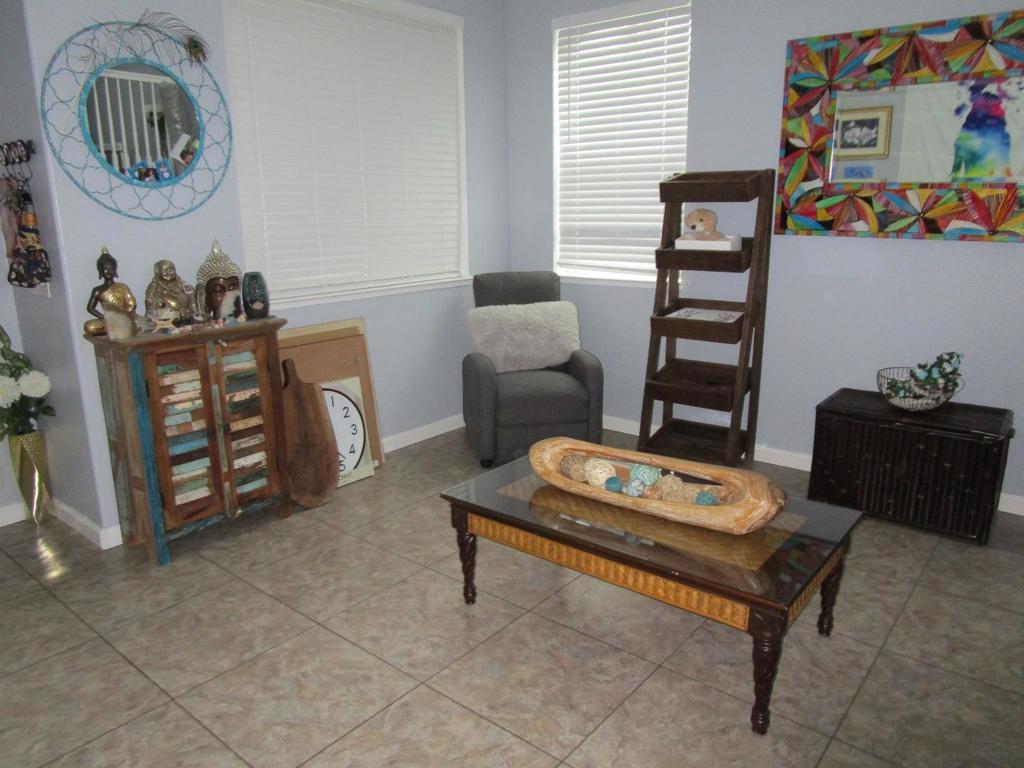 413 Hydrangea Ct, Merced, CA 95341