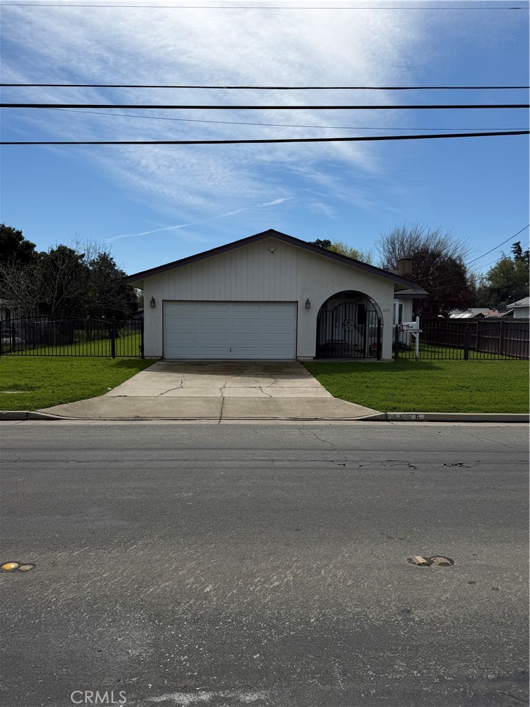 1056 E Alexander, Merced, CA 95340