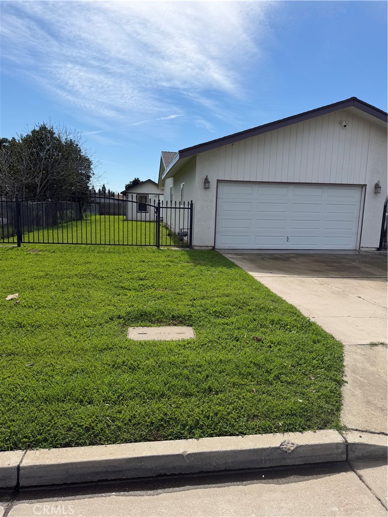 1056 E Alexander, Merced, CA 95340