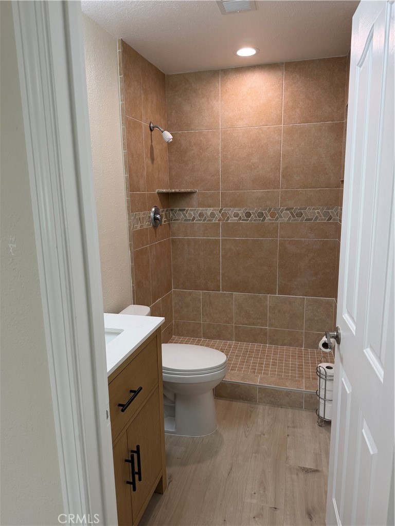 1056 E Alexander, Merced, CA 95340