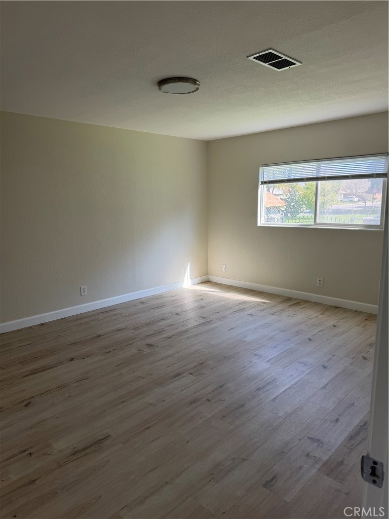 1056 E Alexander, Merced, CA 95340