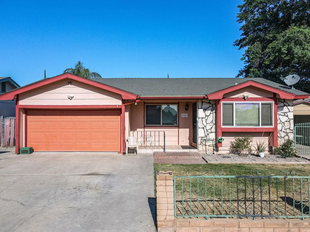 2443 Fern St, Merced, CA 95348
