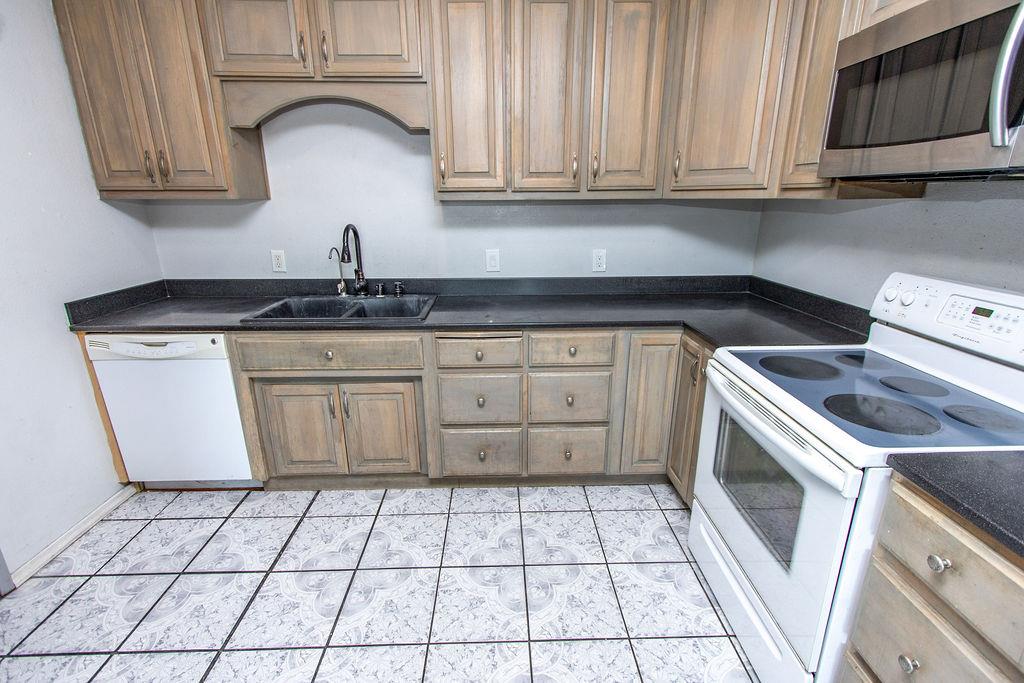 2443 Fern St, Merced, CA 95348