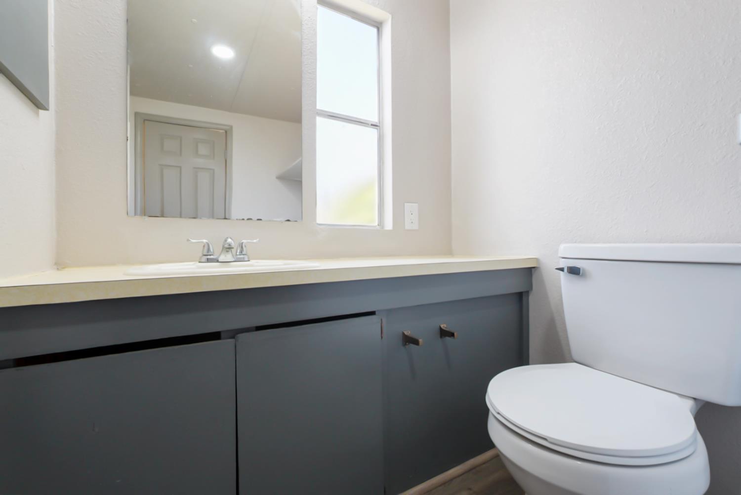 2499 E Gerard Ave #96, Merced, CA 95341