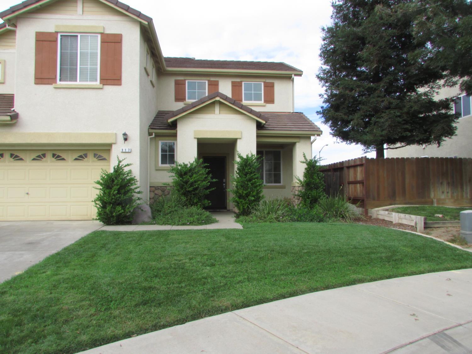 317 Daisy Ct, Merced, CA 95341