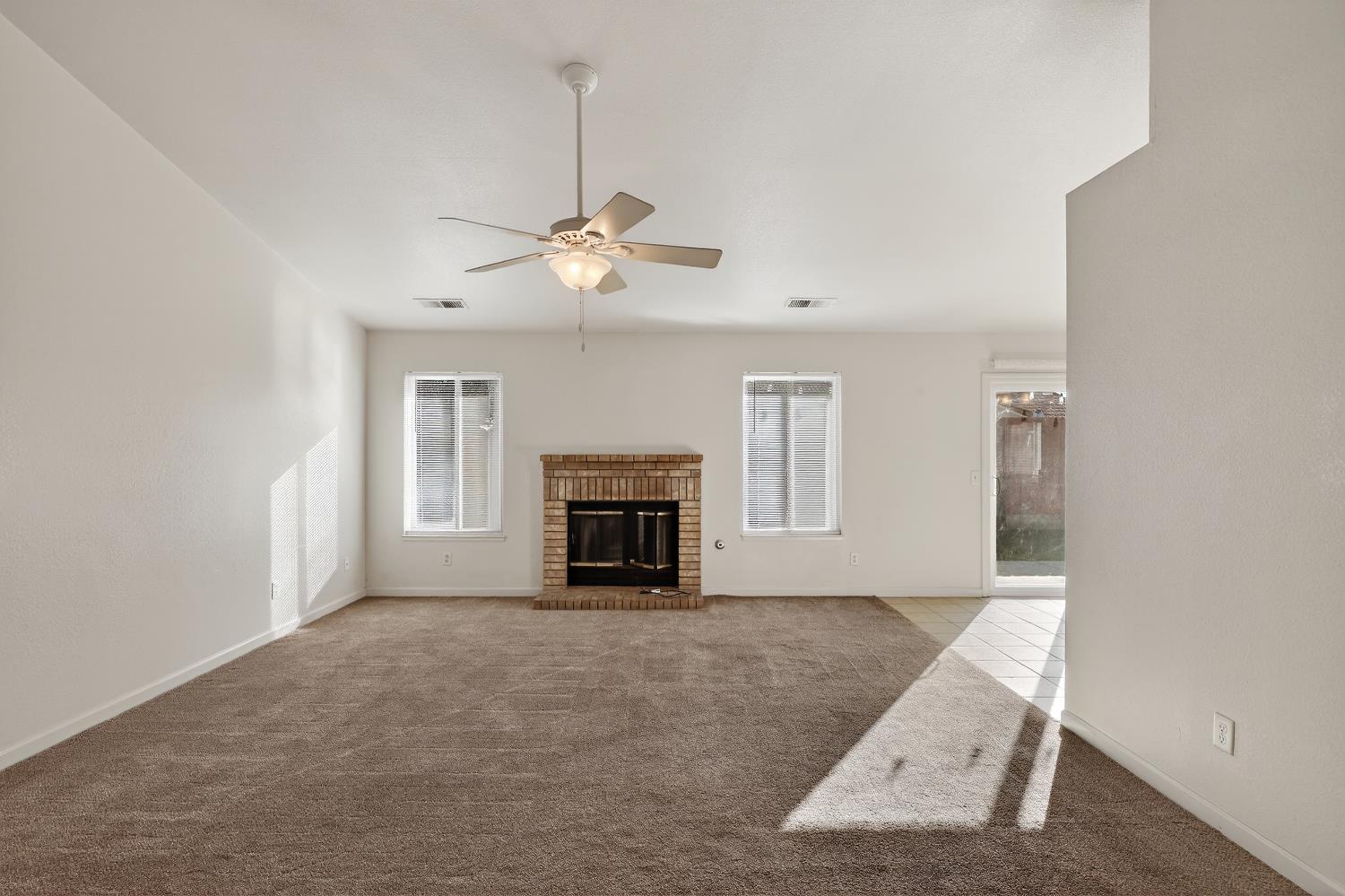 1844 Springfield, Merced, CA 95340