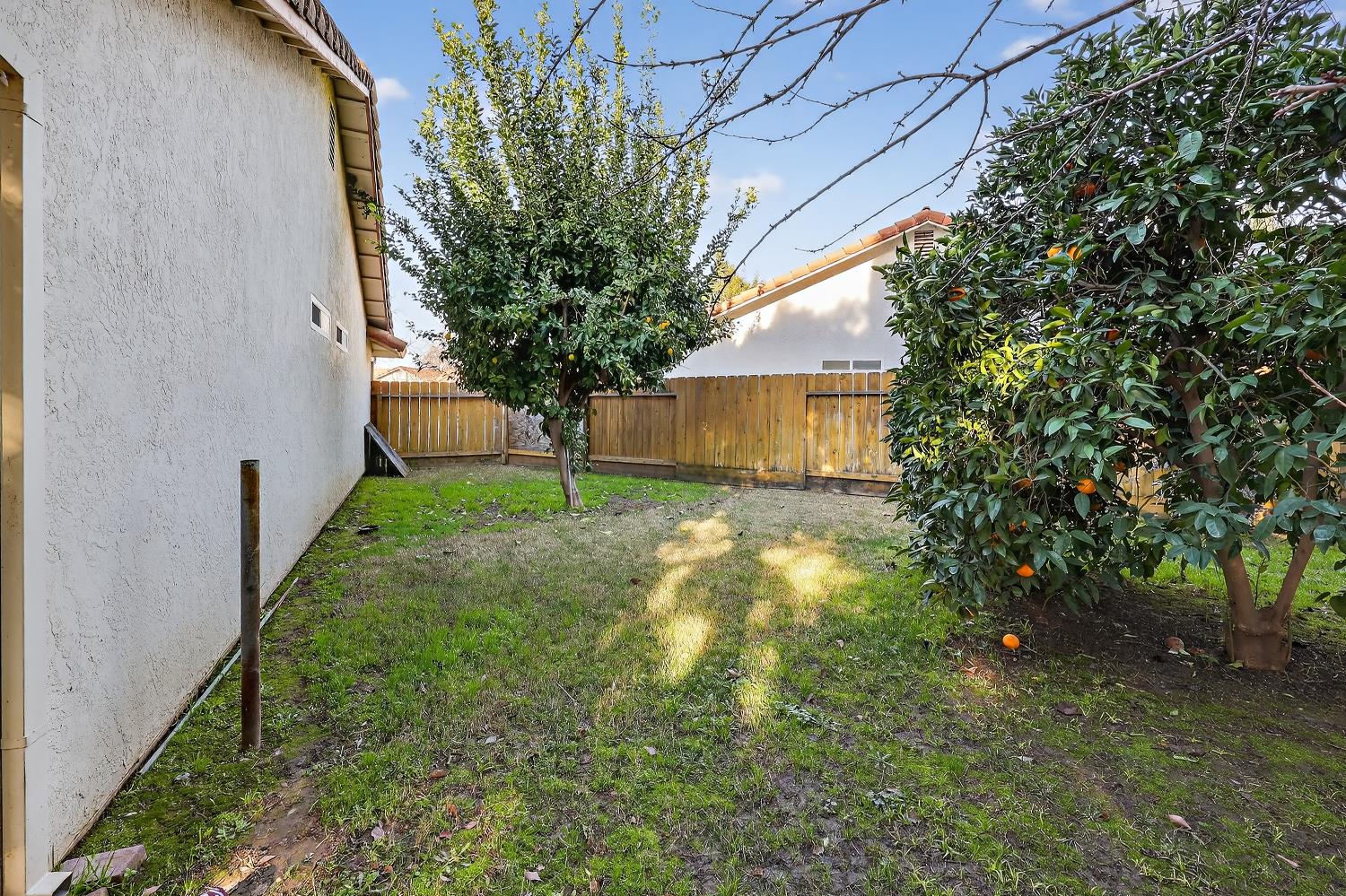 1844 Springfield, Merced, CA 95340