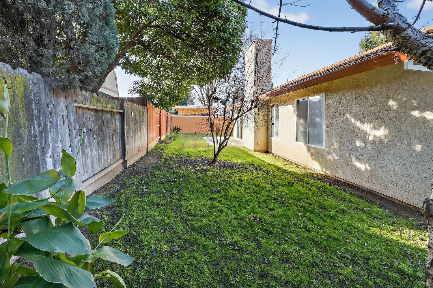 1844 Springfield, Merced, CA 95340