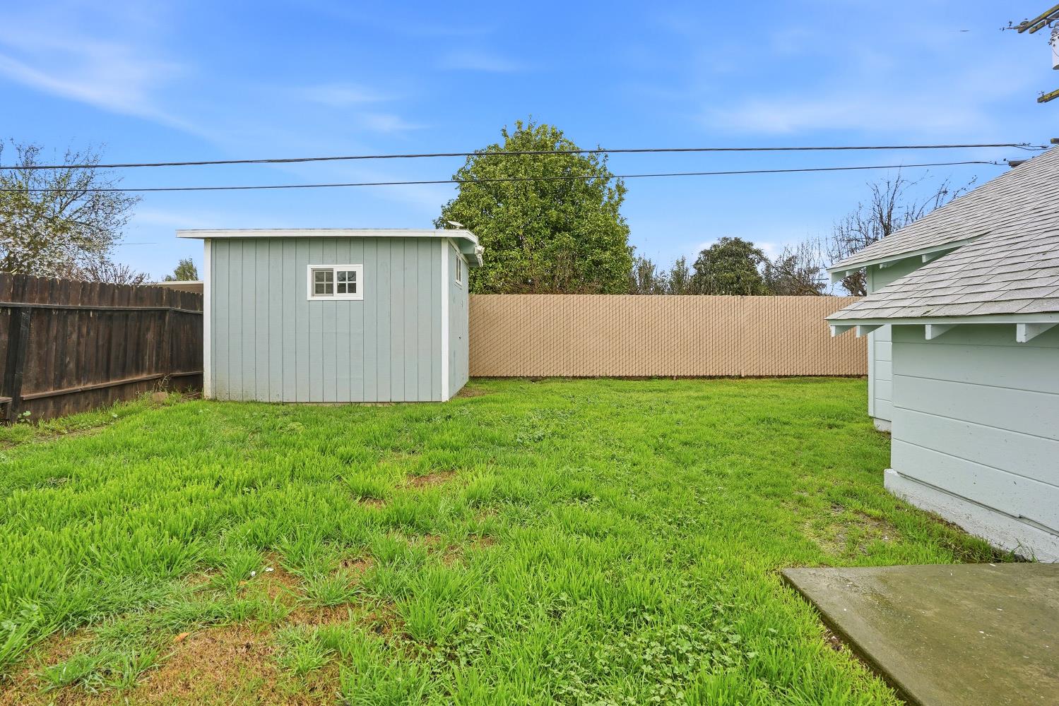2410 E Gerard, Merced, CA 95341