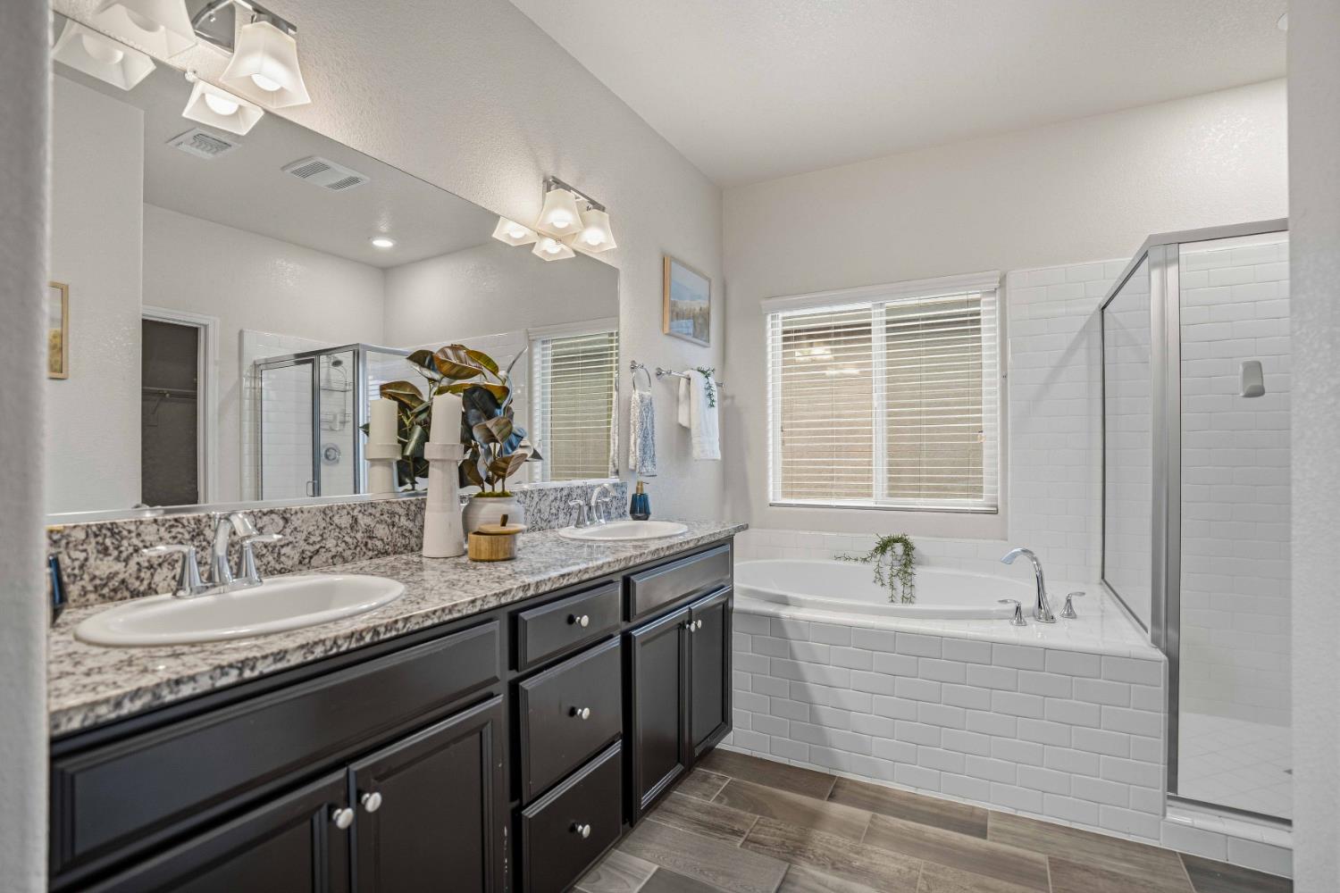 4852 Kinross Ct, Merced, CA 95348